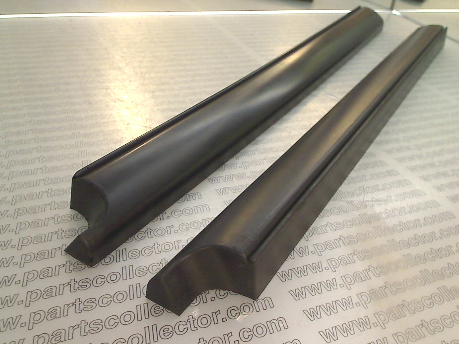 SIDE OPEN ROOF RUBBER SEAL COMPLETE SET